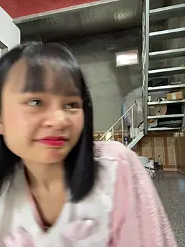 Snapshot of Daisy018 chatting on October 22, 8:03 am Daisy018 online show from October 22, 8:03 am