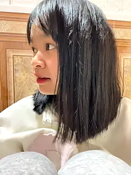 Snapshot of Daisy018 chatting on October 29, 3:09 am Daisy018 online show from October 29, 3:09 am