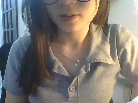 Linzly online show from November 18, 2:50 am