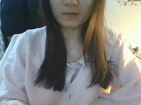 Linzly online show from February 11, 2:49 am