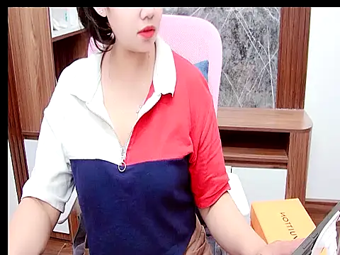 unsaniko255 online show from September 17, 3:19 am