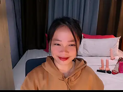 Snapshot of sexystela chatting on May 17, 8:16 pm sexystela online show from May 17, 8:16 pm