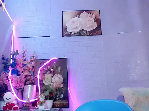 sexybabewarrior online show from May 16, 8:29 pm