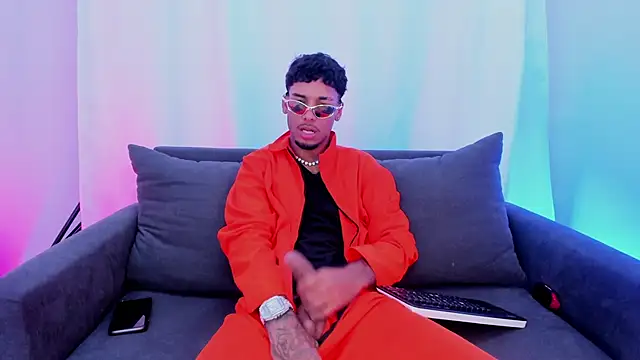 Thiagoferreti online show from November 1, 7:49 pm