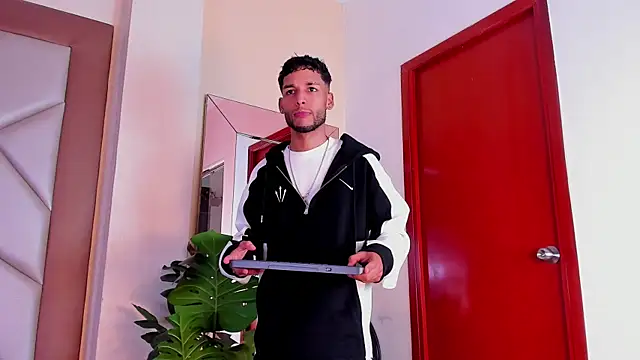 Thiagoferreti online show from March 27, 3:34 am