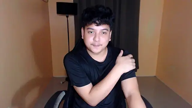 Snapshot of Prince_Killian chatting on June 8, 6:08 pm Prince Killian online show from June 8, 6:08 pm