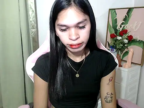 sexloverxxz online show from September 27, 9:03 am