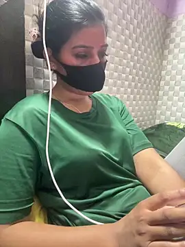 Hot Jaanvi  online show from April 28, 3:44 am