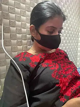 Hot Jaanvi  online show from May 9, 5:40 pm