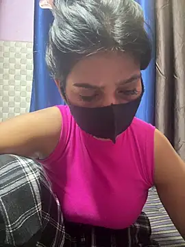 Hot Jaanvi  online show from May 14, 6:42 am