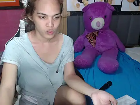Raffa ella69 online show from May 12, 7:16 am