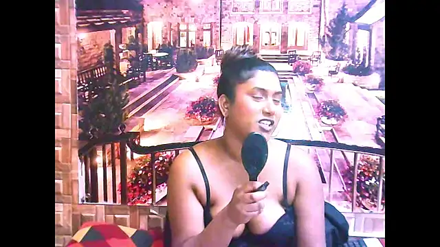 IndianChocolatepie4u online show from October 17, 7:00 am