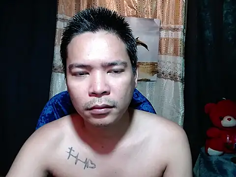 MANIACasianX online show from May 11, 5:43 pm