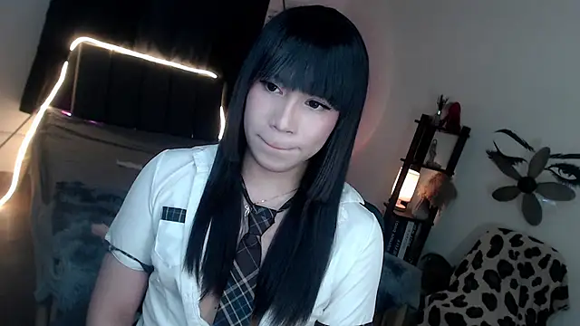 Snapshot of Veniceseduction chatting on April 13, 11:16 am Veniceseduction online show from April 13, 11:16 am