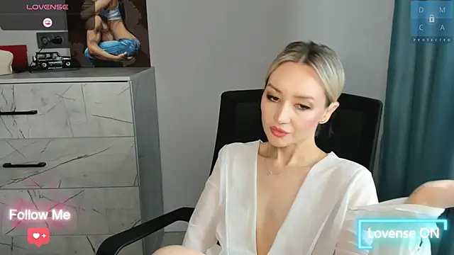 MinaDiamondd online show from November 15, 3:37 am