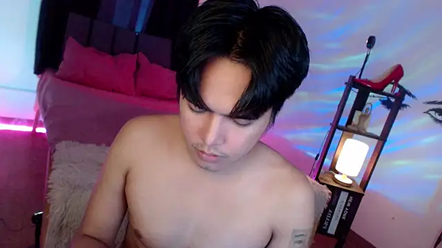 Snapshot of JakeXolsen chatting on October 11, 11:03 pm JakeXolsen online show from October 11, 11:03 pm