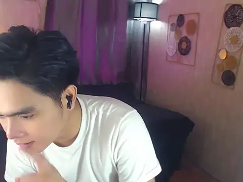 Snapshot of JakeXolsen chatting on November 29, 4:43 pm JakeXolsen online show from November 29, 4:43 pm