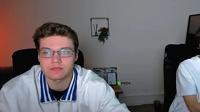 lucas long  online show from September 13, 8:14 am