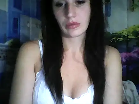 Snapshot of Qinini chatting on September 8, 7:02 pm Qinini online show from September 8, 7:02 pm