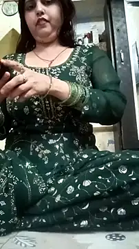 Snapshot of Ritika_ranii chatting on October 10, 8:46 am Ritika ranii online show from October 10, 8:46 am