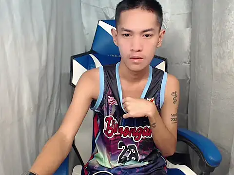 riks tyler online show from February 28, 1:12 pm