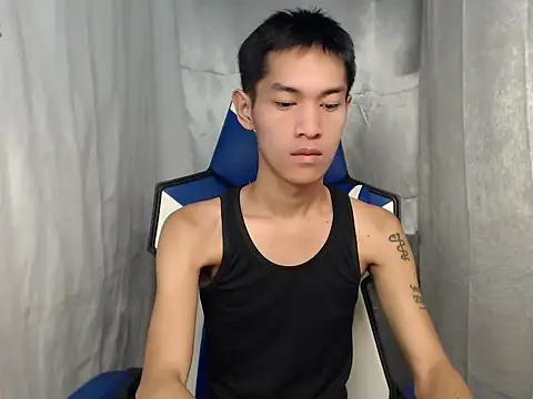 riks tyler online show from May 5, 9:12 pm
