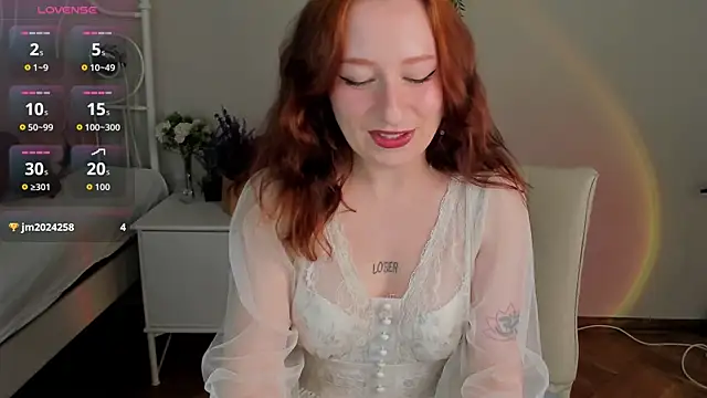 Snapshot of Violet_Griffen chatting on November 11, 3:45 pm Violet Griffen online show from November 11, 3:45 pm