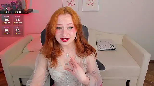 Violet Griffen online show from April 28, 3:17 pm