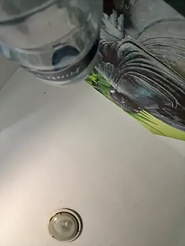 aavrdvh33 online show from September 9, 3:55 pm