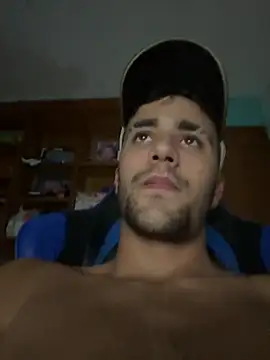 aavrdvh33 online show from October 2, 1:12 am