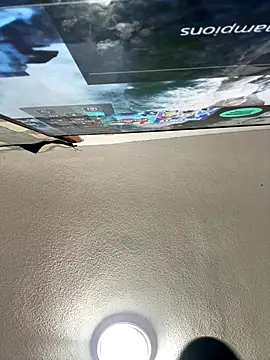 aavrdvh33 online show from October 4, 11:03 pm