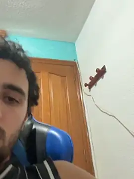 aavrdvh33 online show from November 25, 10:10 pm