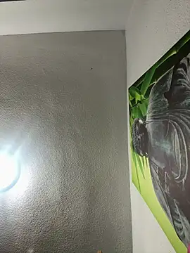 aavrdvh33 online show from March 22, 10:13 pm