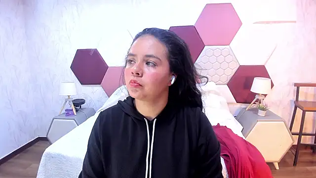 ArielleWilde online show from November 17, 4:18 am