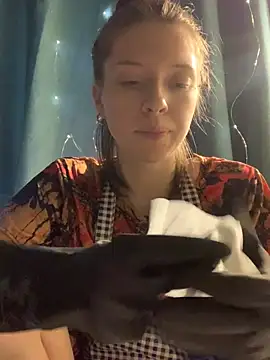 graylovescookies online show from April 14, 3:40 pm
