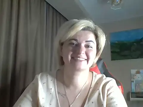 Wymini online show from September 10, 8:31 pm