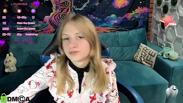 Olisa fox online show from October 13, 7:25 pm