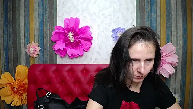 KarinaSwann online show from September 18, 6:04 am
