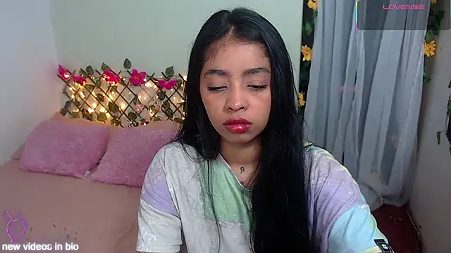 Angie Lee01 online show from September 18, 12:40 pm