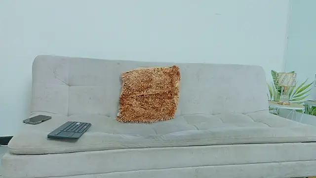 AndrewLandazuri online show from September 11, 11:54 am