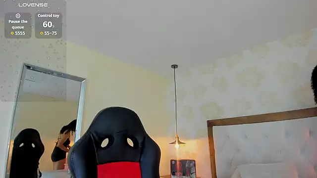 Snapshot of IRISCLARK1 chatting on April 1, 7:22 pm IRISCLARK1 online show from April 1, 7:22 pm