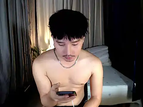 Snapshot of cute_richard24 chatting on August 6, 10:22 pm cute richard24 online show from August 6, 10:22 pm