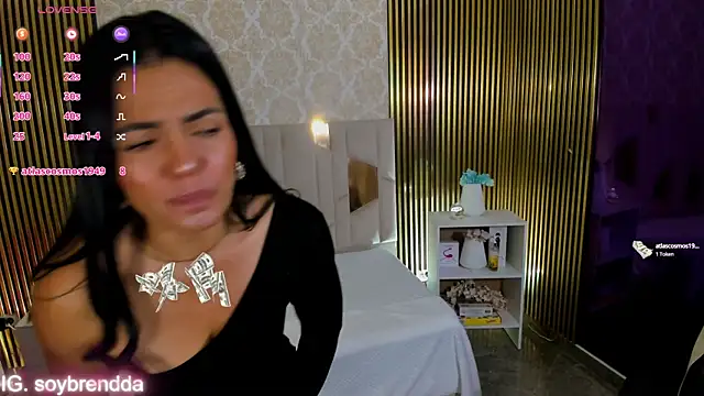 Snapshot of Rosalind_tay chatting on September 27, 10:31 am Rosalind tay online show from September 27, 10:31 am