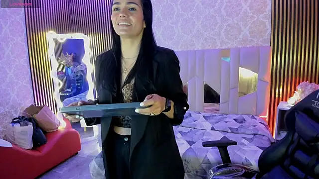 Snapshot of Rosalind_tay chatting on October 14, 12:17 pm Rosalind tay online show from October 14, 12:17 pm