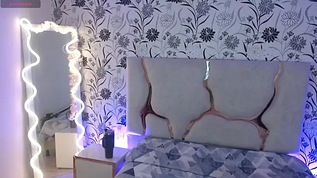 Rosalind tay online show from November 30, 3:21 am