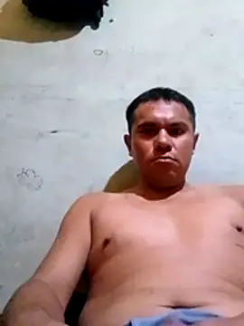 Luk909090 online show from November 17, 7:30 pm