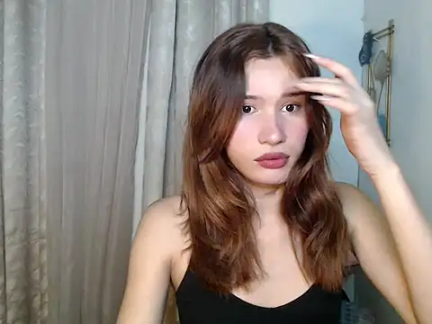 SerenaCortesi online show from May 4, 7:43 pm