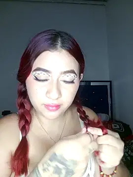 Snapshot of Chloe_Sky_love chatting on November 20, 4:01 am Chloe Sky love online show from November 20, 4:01 am