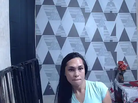 Wiynwyn Delamerced1989 online show from April 28, 2:38 am