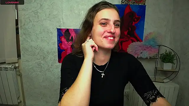 AmandaDimond  online show from November 4, 1:32 pm